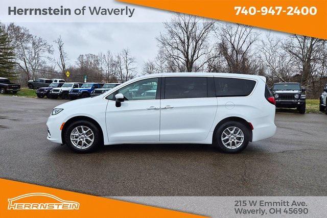 used 2023 Chrysler Pacifica car, priced at $25,150