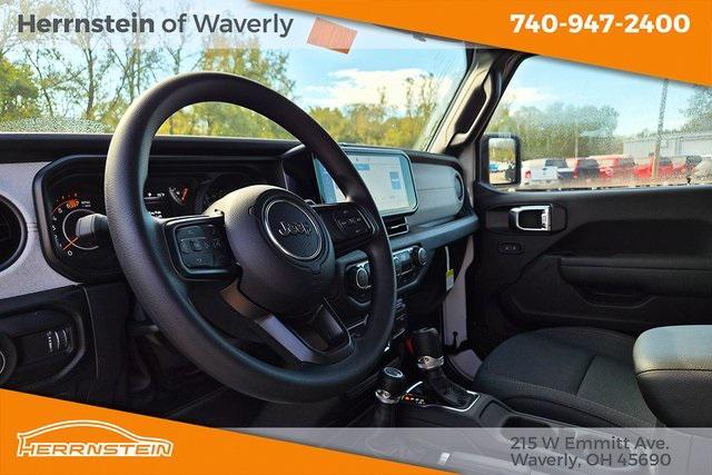 new 2026 Jeep Wrangler car, priced at $40,684