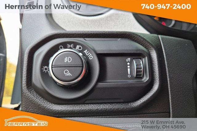 new 2026 Jeep Gladiator car, priced at $44,737