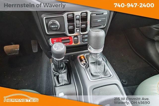 new 2025 Jeep Gladiator car, priced at $56,400