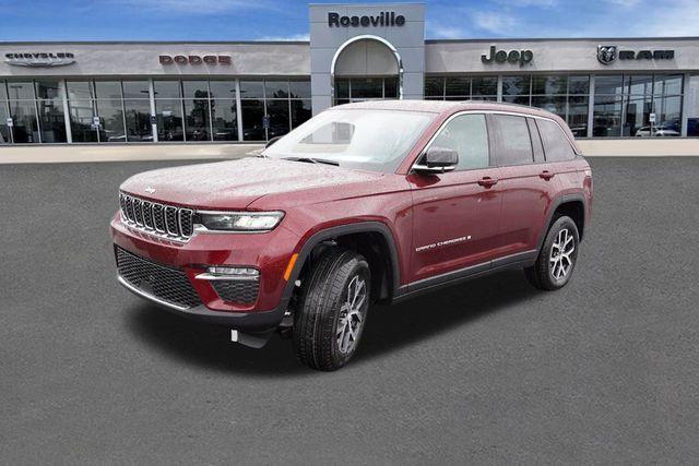 new 2025 Jeep Grand Cherokee car, priced at $40,124