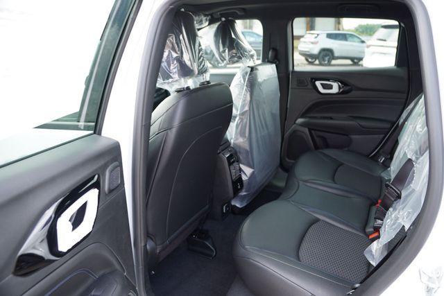 new 2025 Jeep Compass car, priced at $30,835