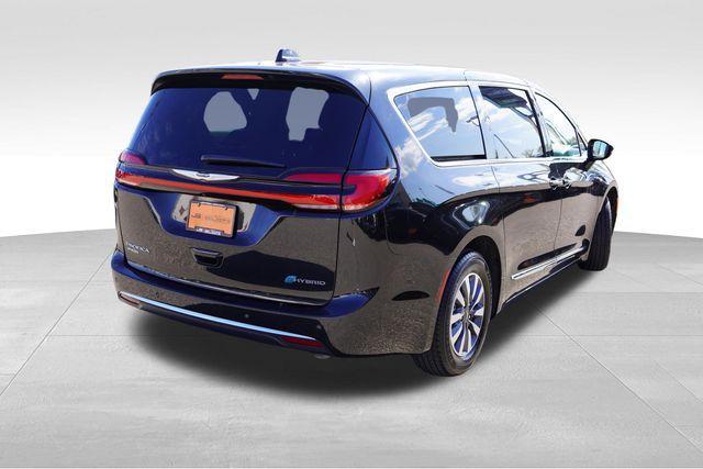 used 2023 Chrysler Pacifica Hybrid car, priced at $24,969