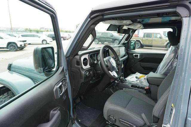 new 2025 Jeep Gladiator car, priced at $46,746