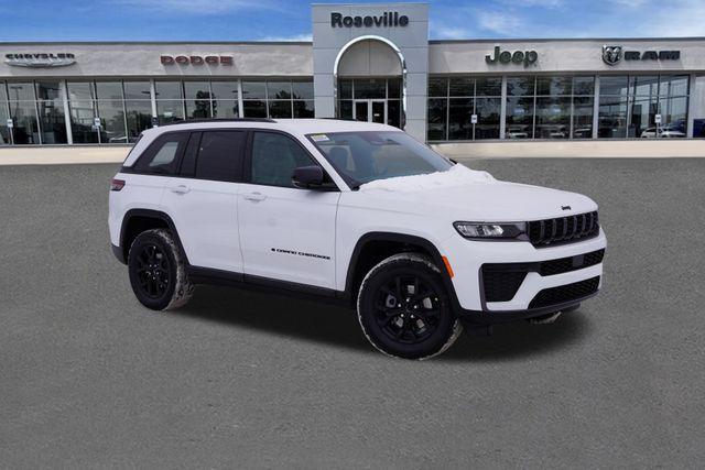 new 2026 Jeep Grand Cherokee car, priced at $43,824