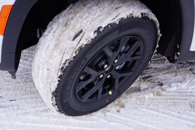 new 2026 Jeep Grand Cherokee car, priced at $43,824