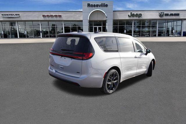 new 2026 Chrysler Pacifica car, priced at $45,330