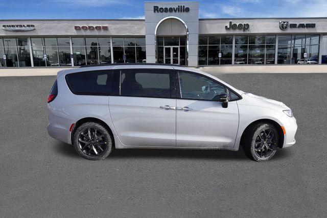 new 2026 Chrysler Pacifica car, priced at $45,330