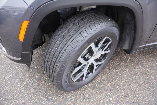 new 2025 Jeep Grand Cherokee L car, priced at $43,324