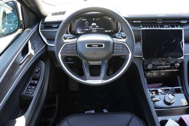 new 2025 Jeep Grand Cherokee L car, priced at $41,674