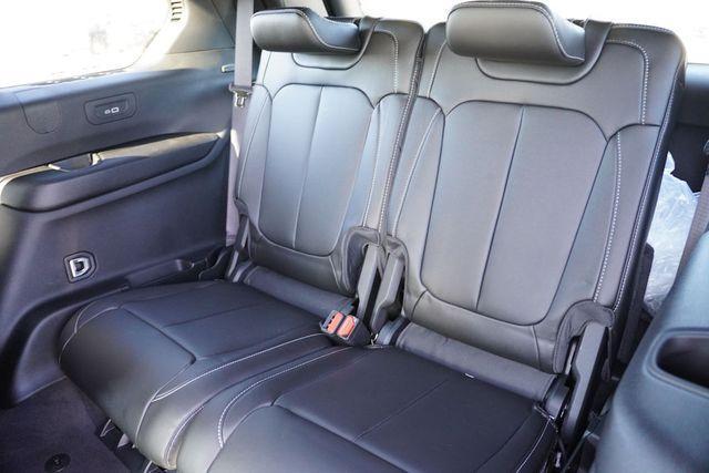 new 2025 Jeep Grand Cherokee L car, priced at $41,674