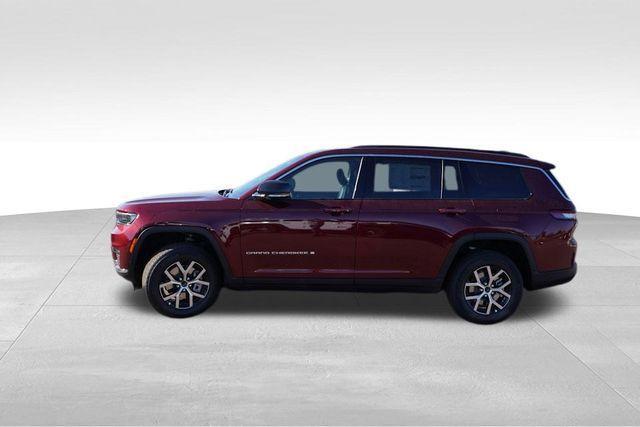 new 2025 Jeep Grand Cherokee L car, priced at $41,674