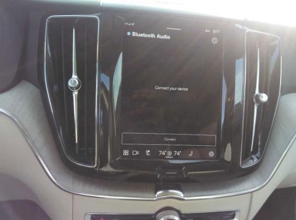 used 2024 Volvo XC60 car, priced at $28,998