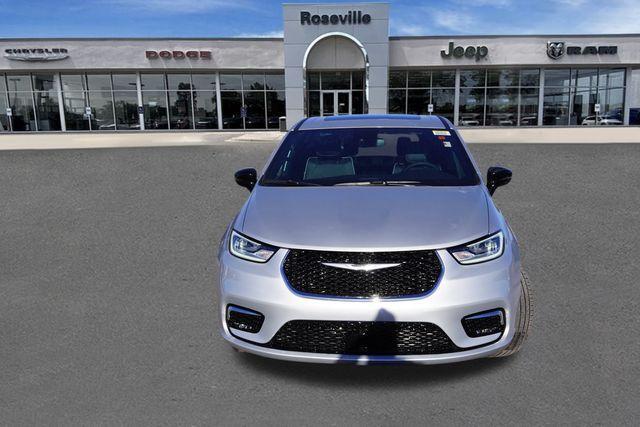 new 2026 Chrysler Pacifica car, priced at $49,149