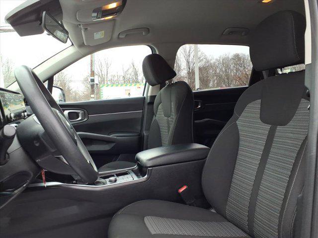 used 2021 Kia Sorento car, priced at $13,800