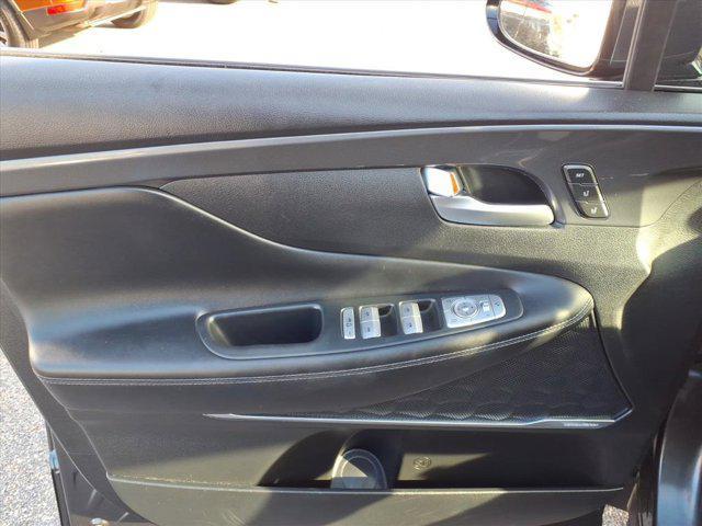 used 2023 Hyundai Santa Fe car, priced at $25,500