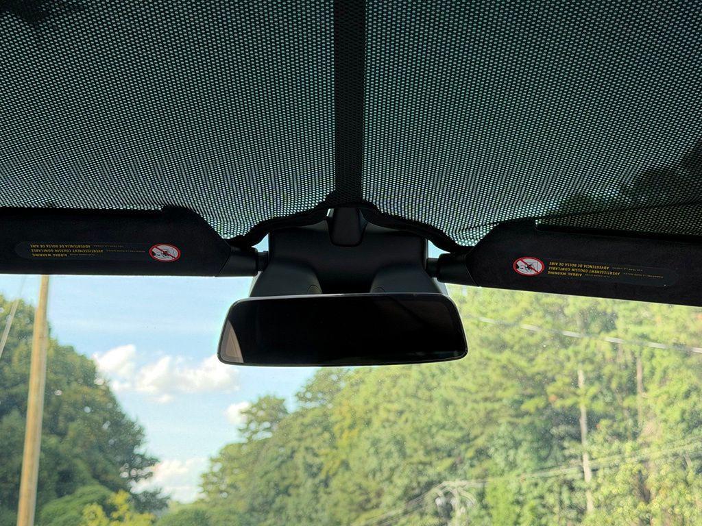 Tesla Model X view 48