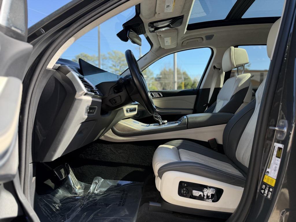 used 2024 BMW ALPINA XB7 car, priced at $97,985