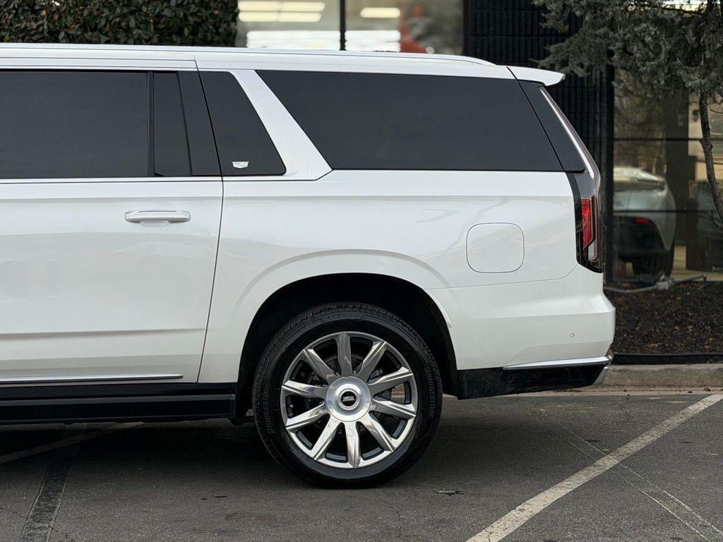 used 2024 Cadillac Escalade ESV car, priced at $88,985