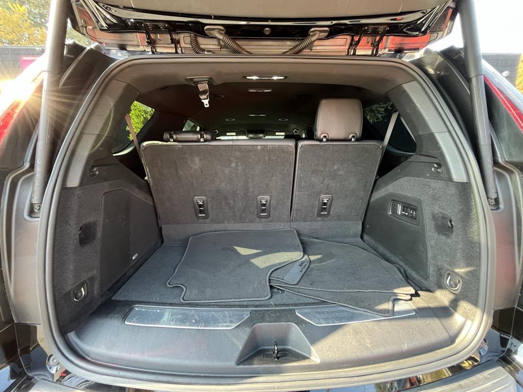 used 2021 Cadillac Escalade car, priced at $50,759