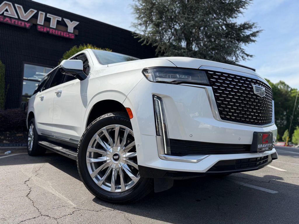 used 2023 Cadillac Escalade ESV car, priced at $62,495