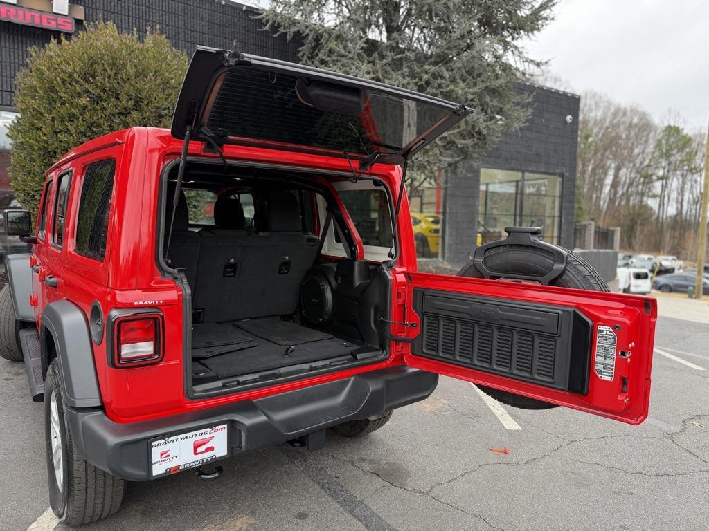 used 2021 Jeep Wrangler Unlimited car, priced at $26,985