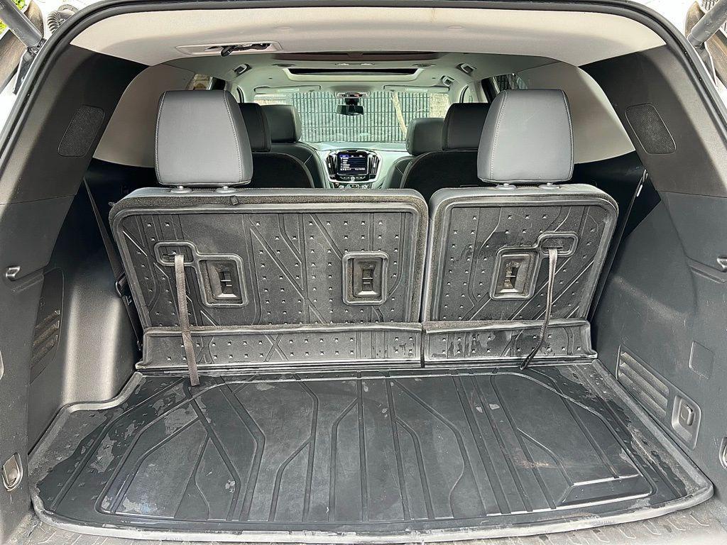 used 2021 Chevrolet Traverse car, priced at $24,595