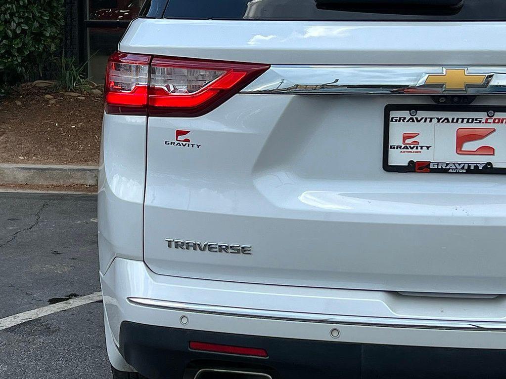 used 2021 Chevrolet Traverse car, priced at $24,595