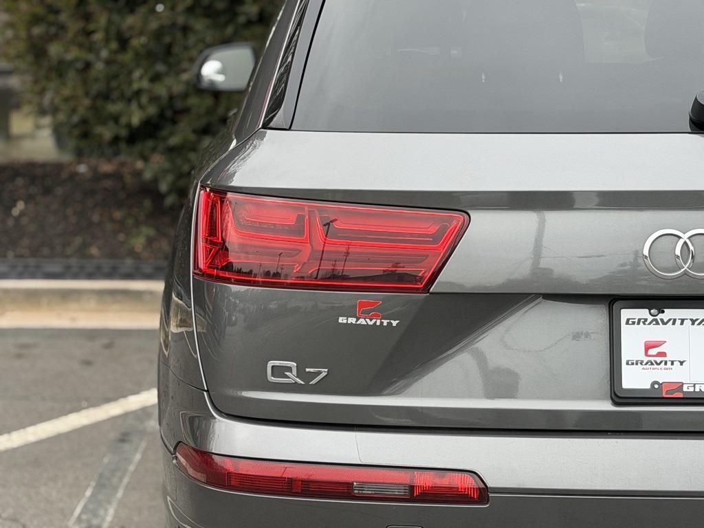 used 2019 Audi Q7 car, priced at $18,895