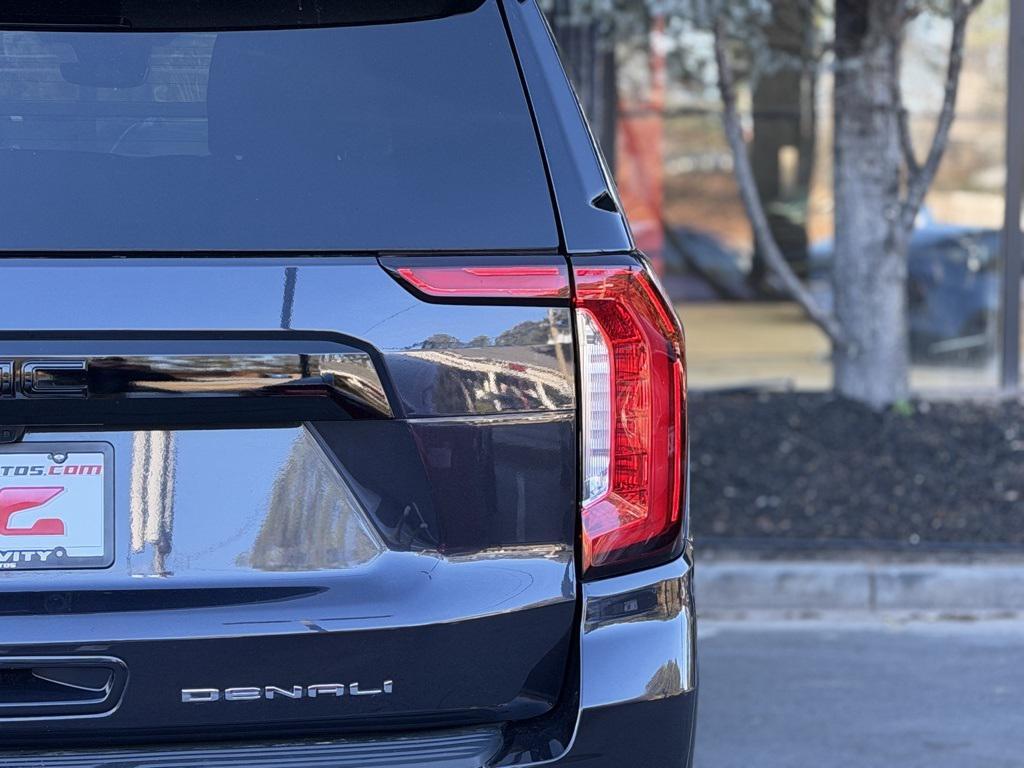 used 2023 GMC Yukon car, priced at $70,595