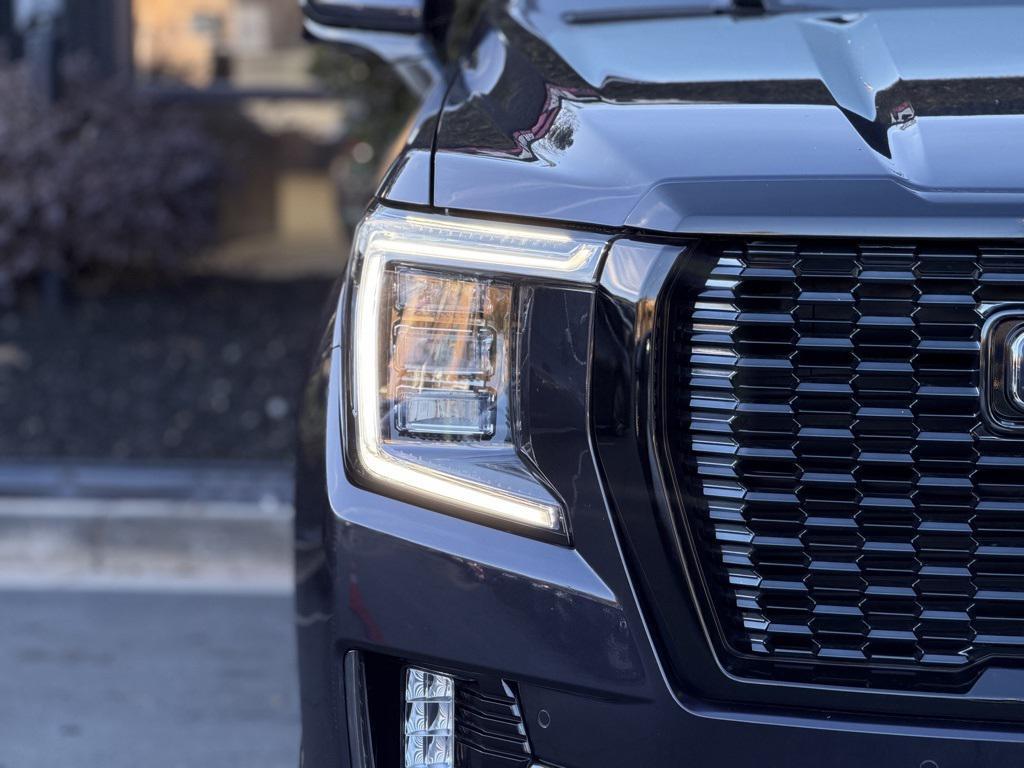 used 2023 GMC Yukon car, priced at $70,595