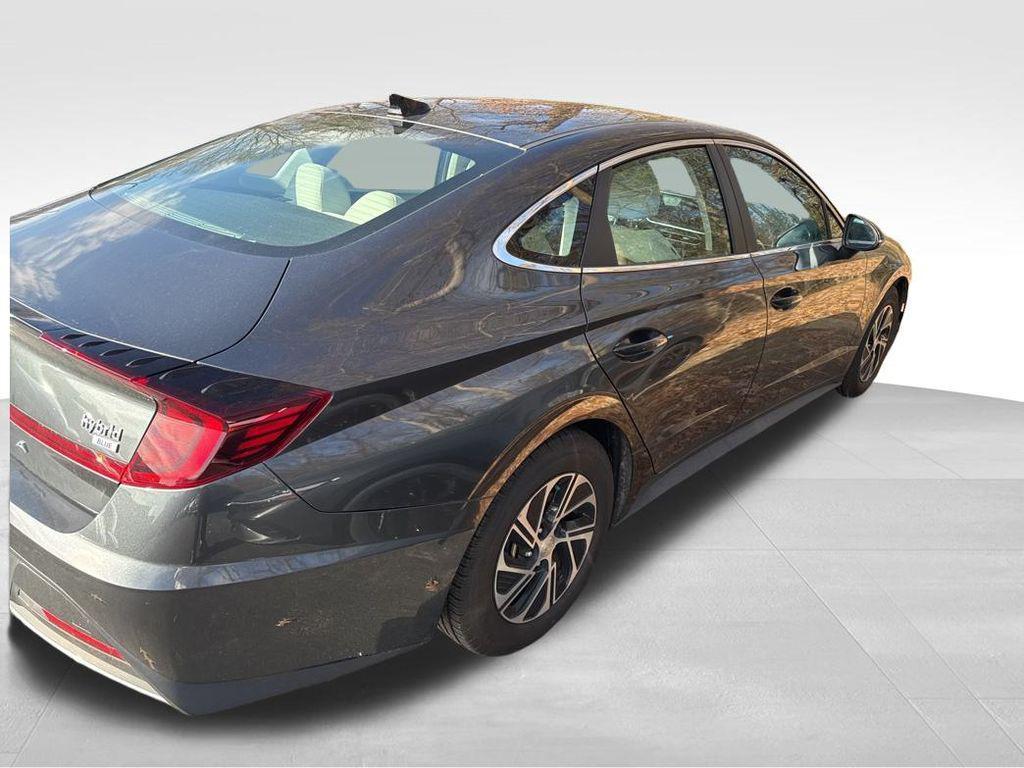 used 2022 Hyundai Sonata Hybrid car, priced at $14,557