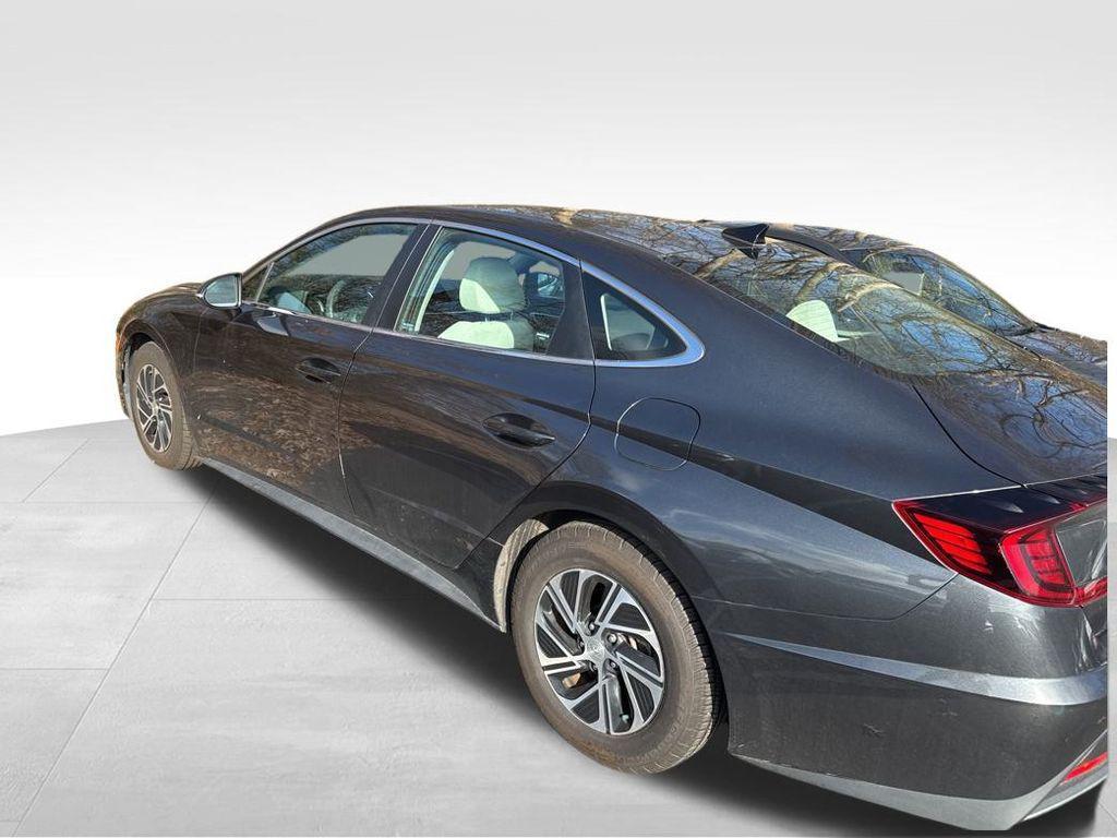 used 2022 Hyundai Sonata Hybrid car, priced at $14,557