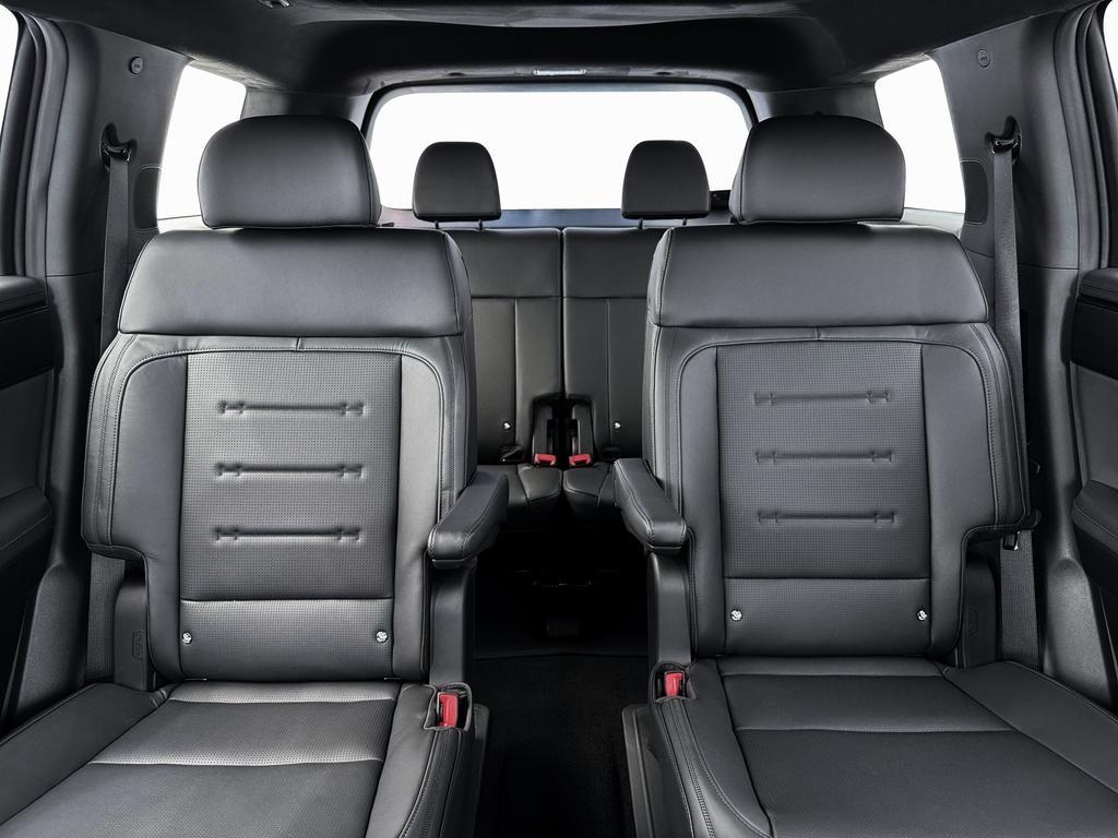 new 2026 Hyundai SANTA FE HEV car, priced at $45,642