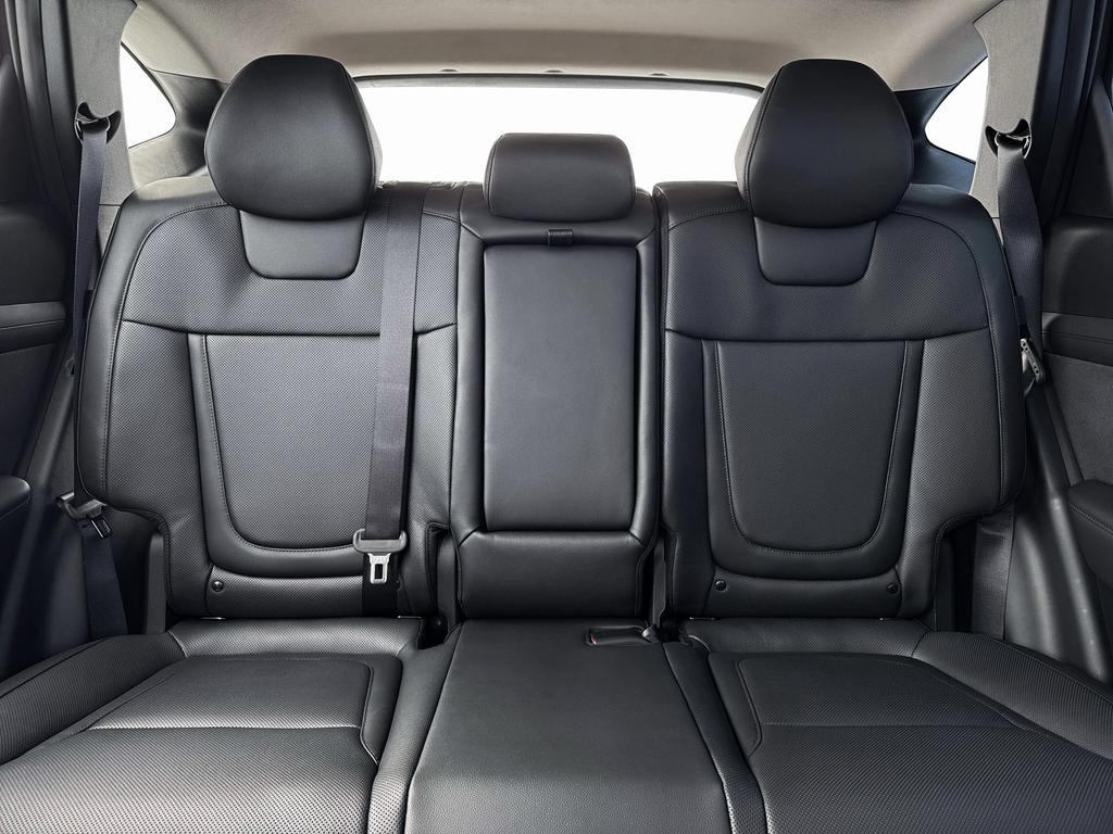 new 2026 Hyundai TUCSON Hybrid car, priced at $40,781