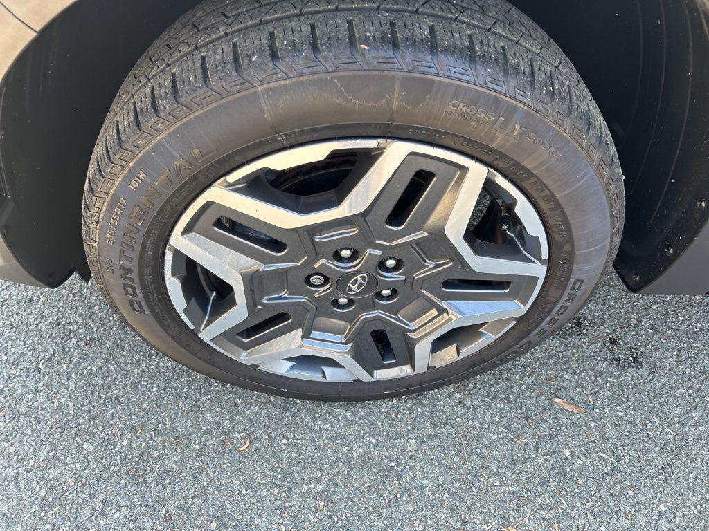 used 2022 Hyundai Santa Fe car, priced at $29,872