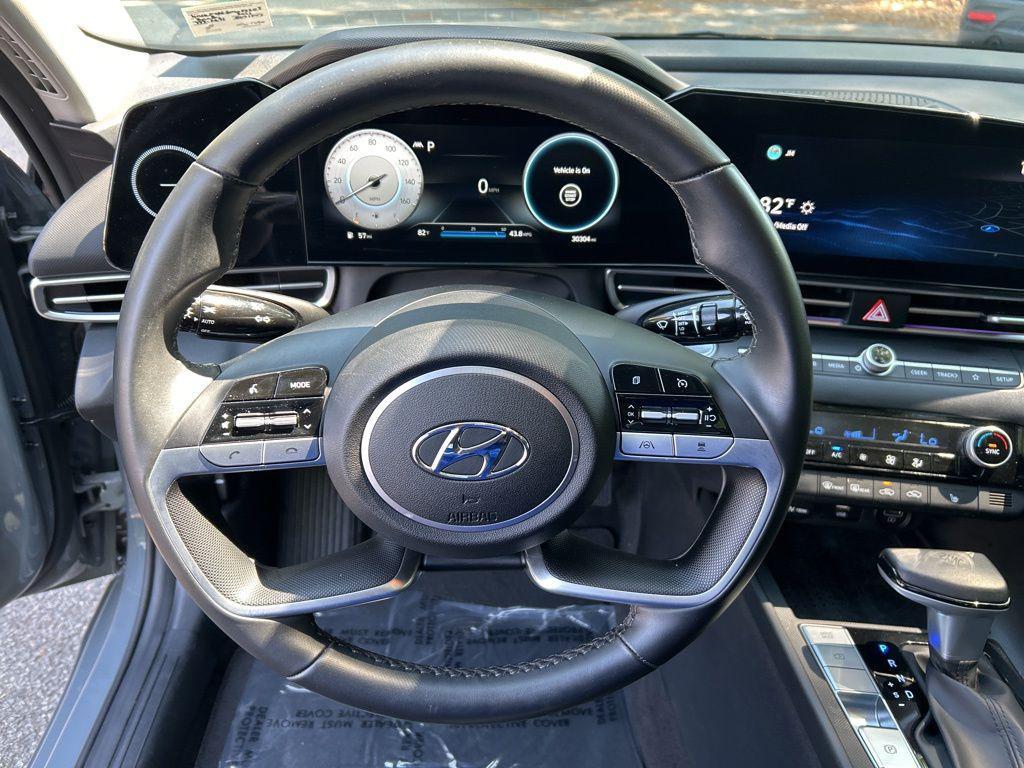 used 2021 Hyundai Elantra car, priced at $20,227
