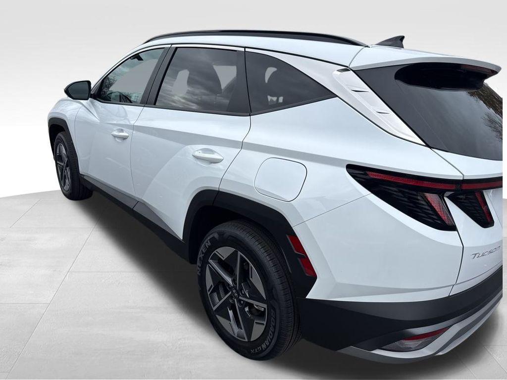 used 2025 Hyundai TUCSON Hybrid car, priced at $32,499