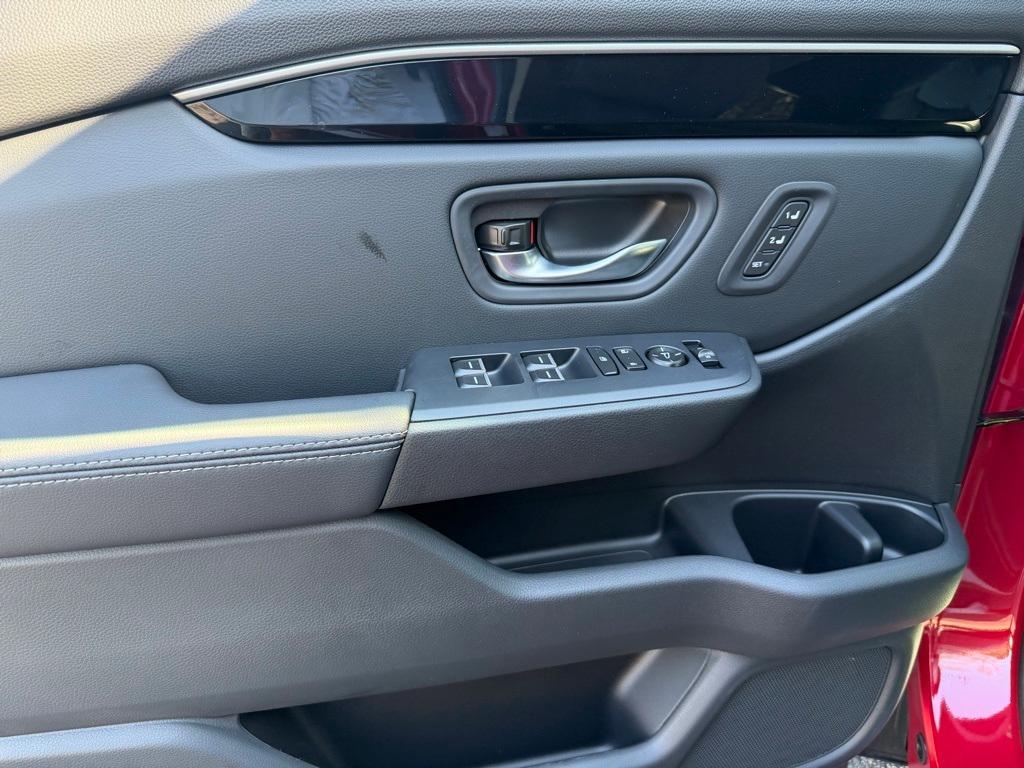 new 2025 Honda Pilot car, priced at $46,180