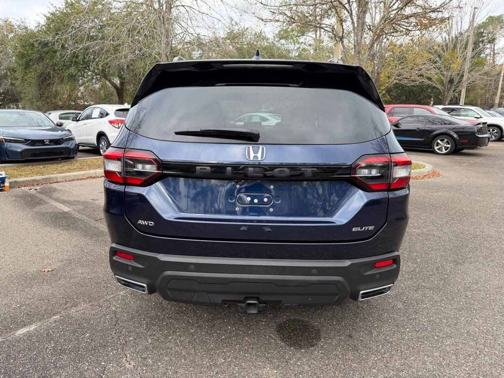 used 2023 Honda Pilot car, priced at $39,217