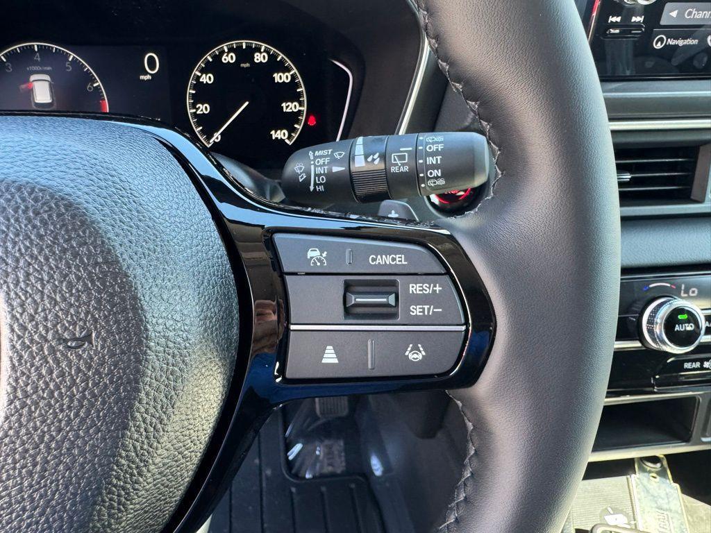 new 2025 Honda Pilot car, priced at $52,280