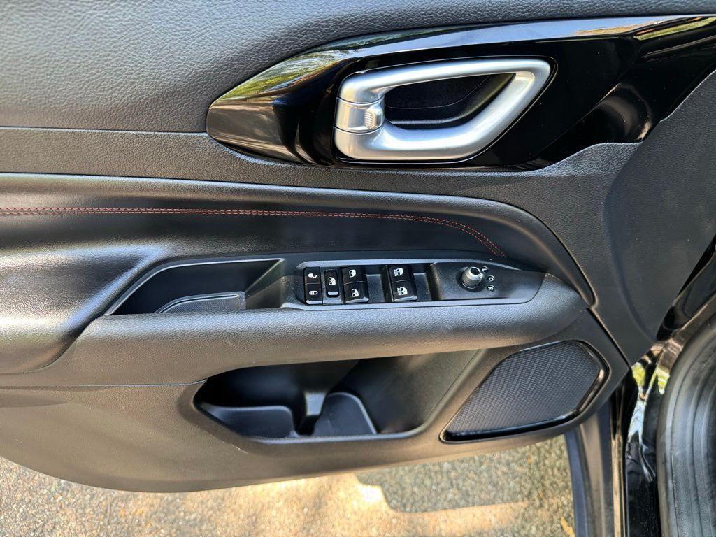 used 2024 Jeep Compass car, priced at $23,324