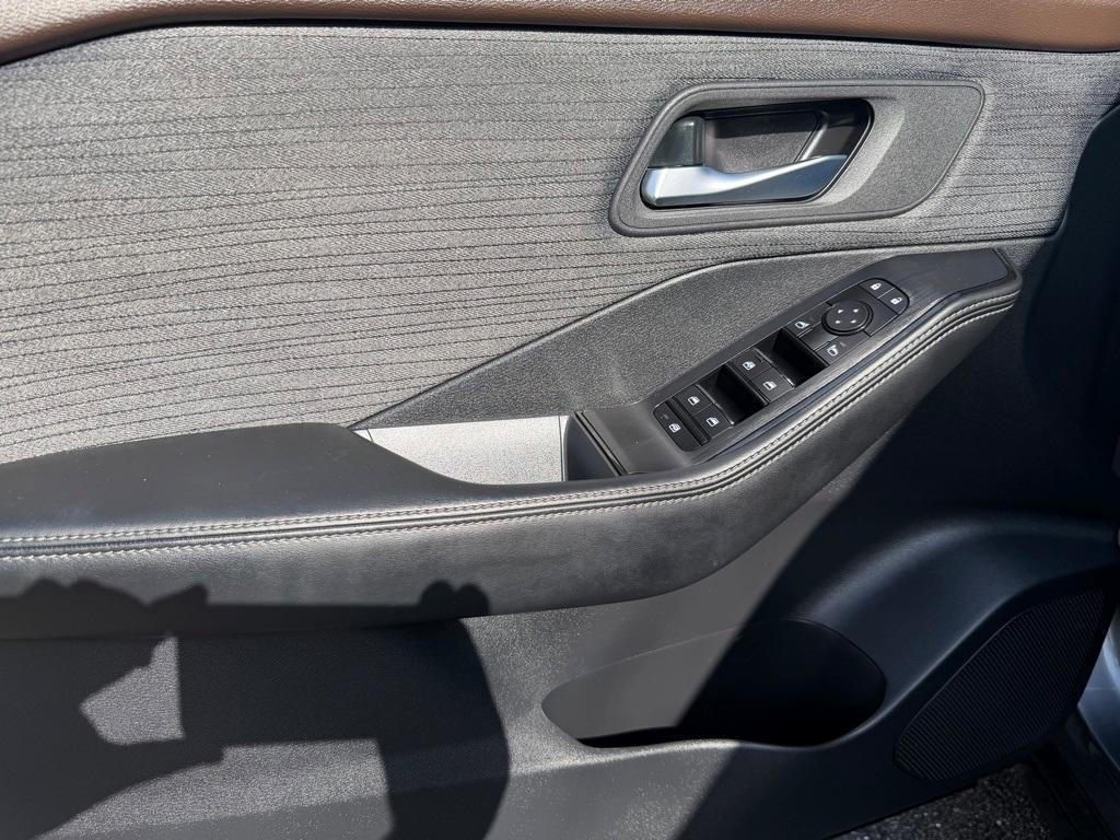 used 2023 Nissan Rogue car, priced at $20,393