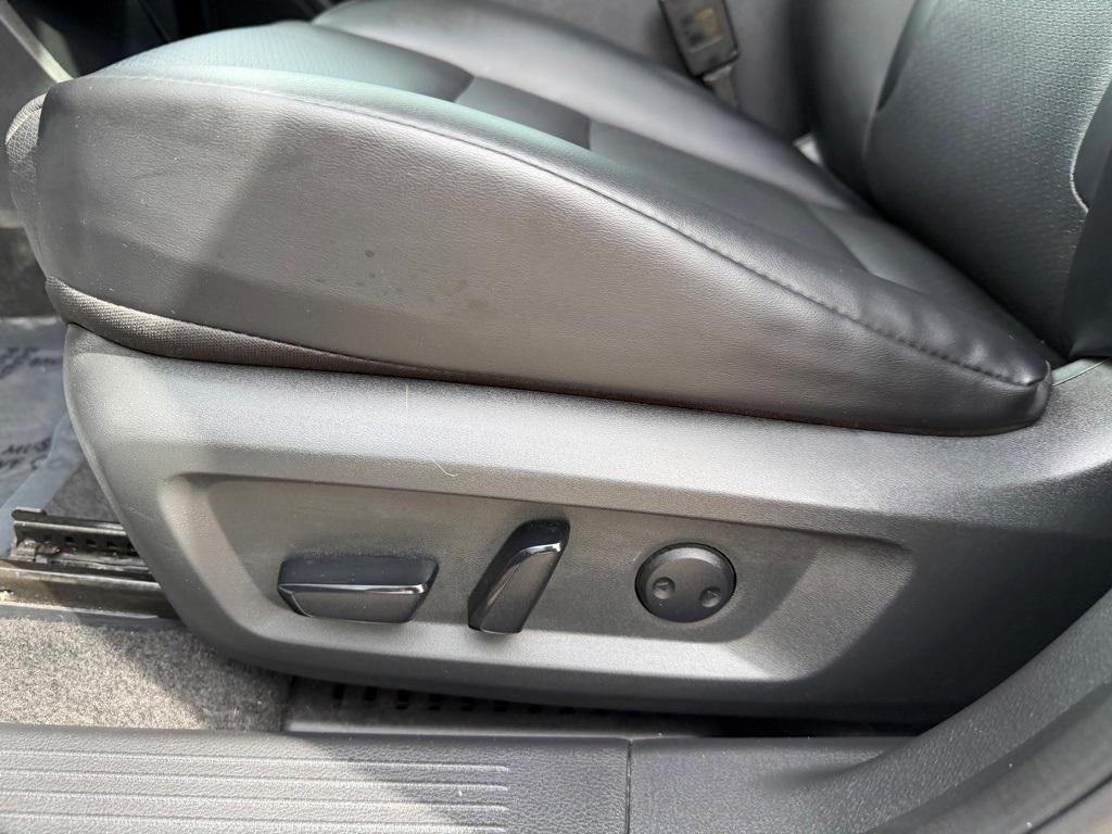 used 2023 Nissan Rogue car, priced at $18,673