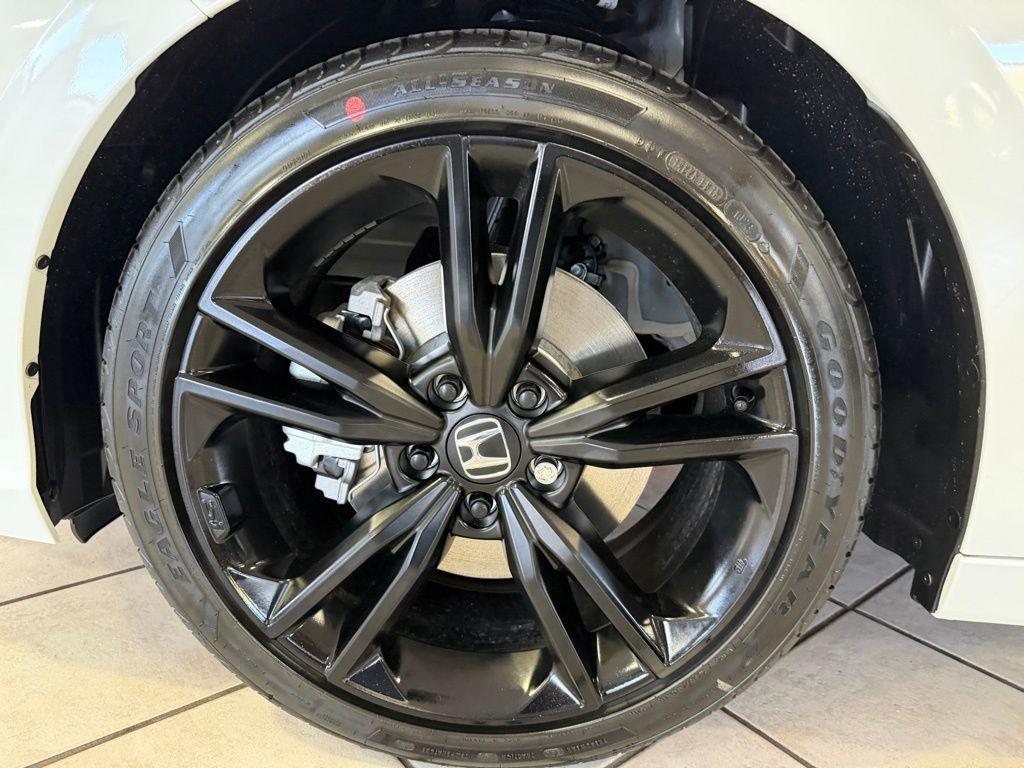 new 2026 Honda Civic Si car, priced at $33,145