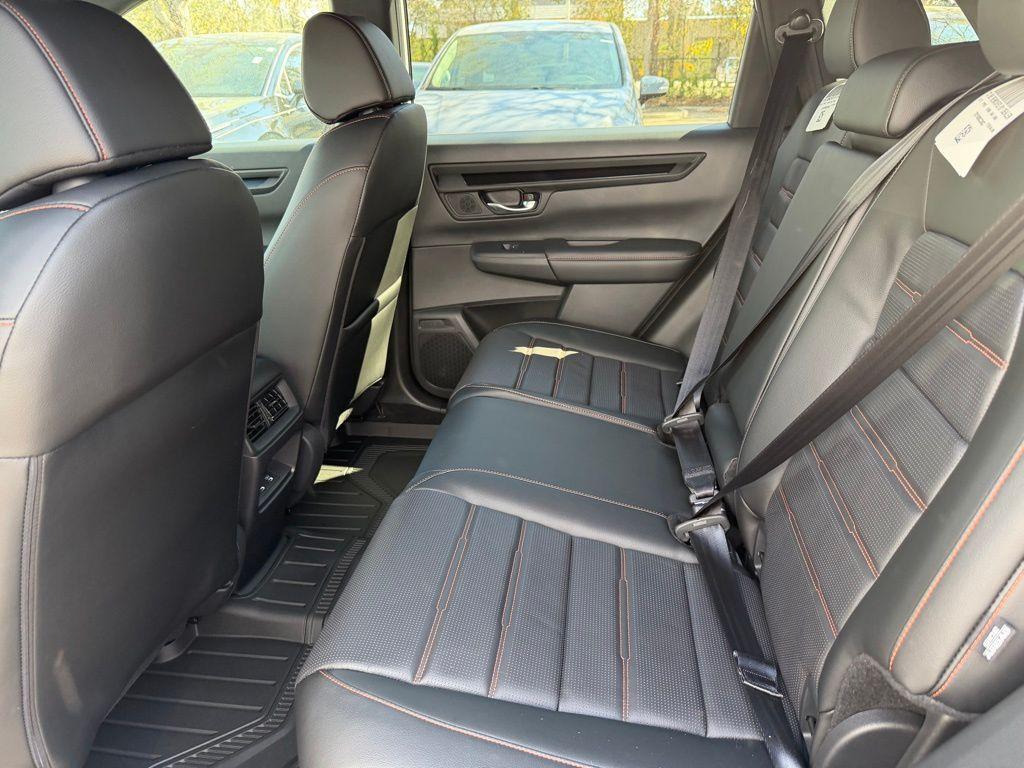 new 2026 Honda CR-V Hybrid car, priced at $40,630