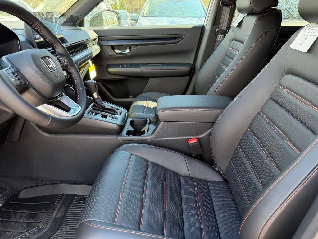 new 2026 Honda CR-V Hybrid car, priced at $40,630