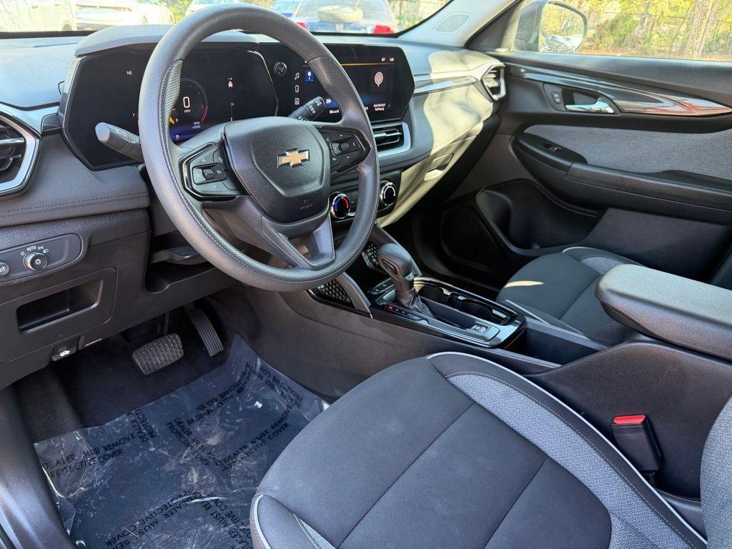 used 2024 Chevrolet TrailBlazer car, priced at $16,795