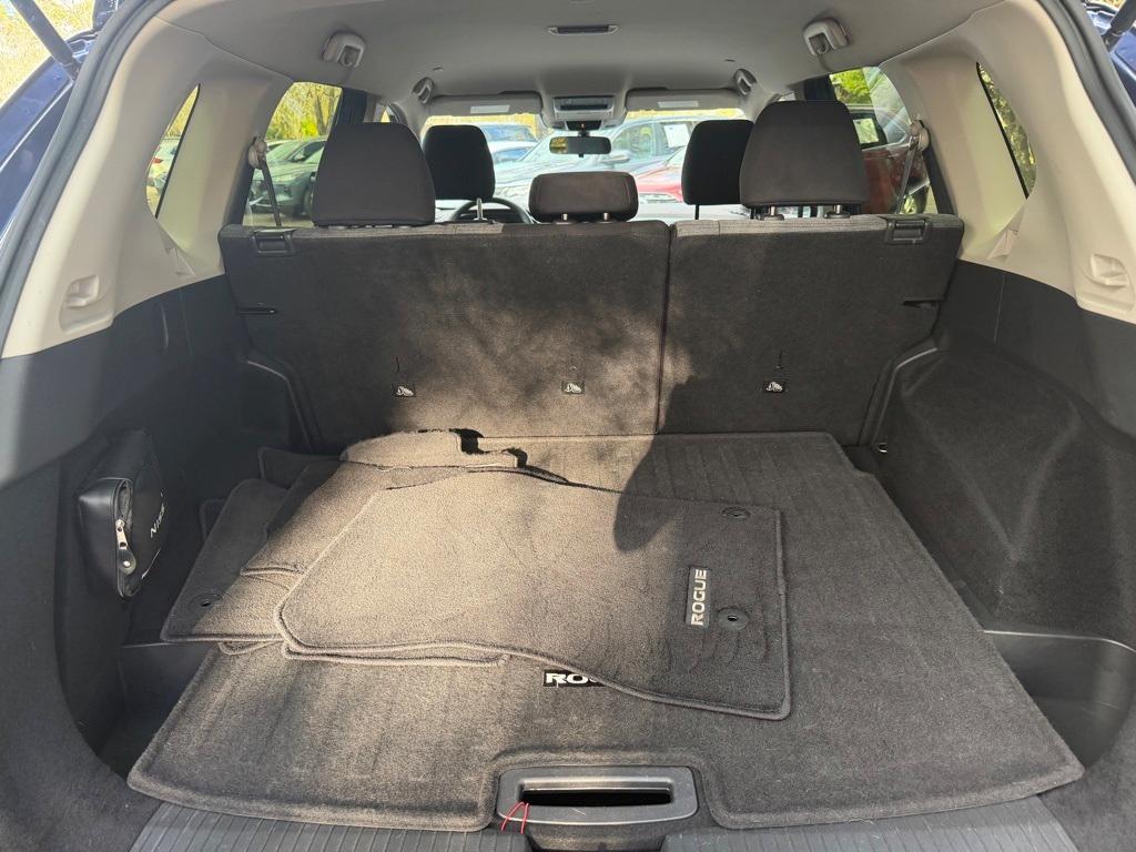 used 2023 Nissan Rogue car, priced at $19,107