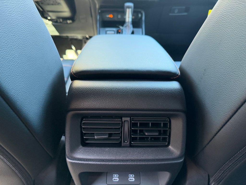 new 2026 Honda CR-V Hybrid car, priced at $40,175